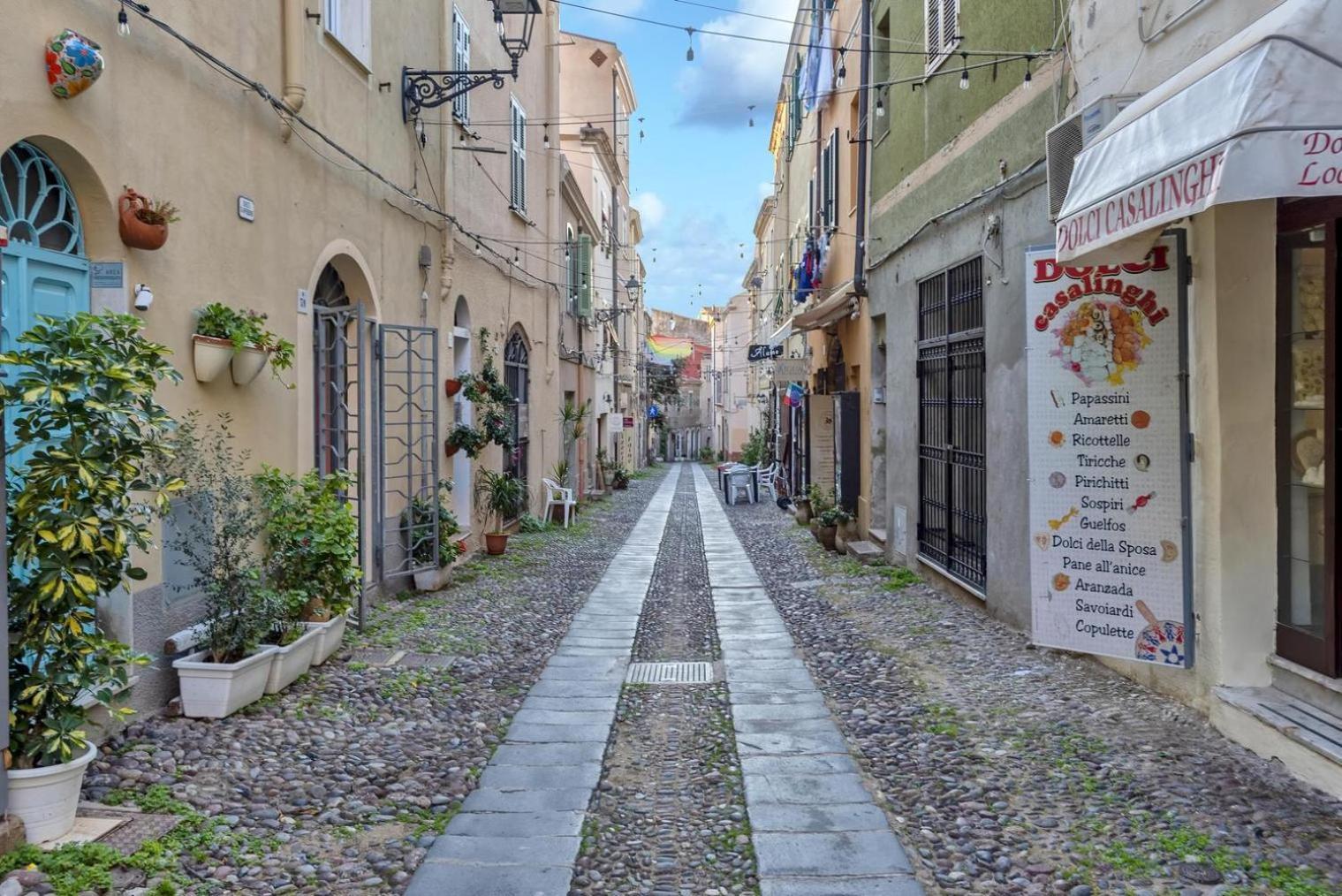 Amethyst Attic In Old Town By Sea Apartment Alghero Exterior photo